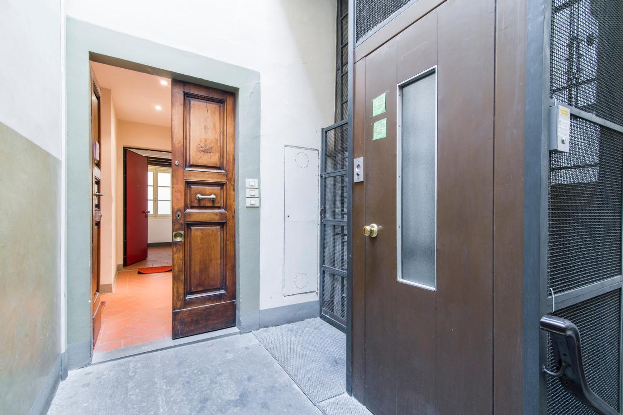 Della Scala Modern Apartment Florencie Exteriér fotografie